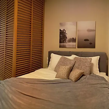 Comely N Gusto Luxury Apts. Apartment
