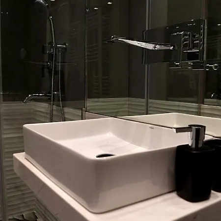 Comely N Gusto Luxury Apts. Apartment Thessaloniki