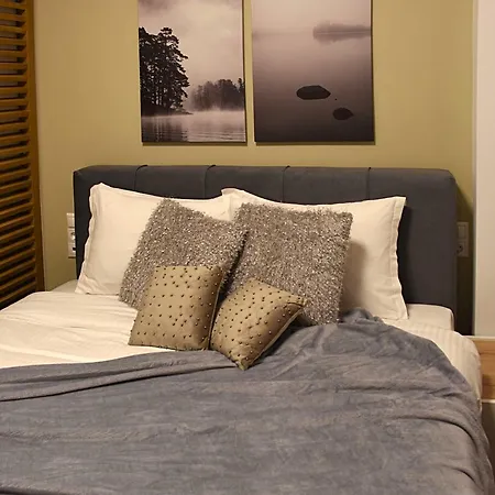 Comely N Gusto Luxury Apts. Apartment Thessaloniki