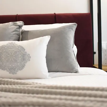 Comely N Gusto Luxury Apts. Appartement Thessalonique