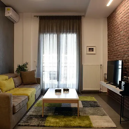 Comely N Gusto Luxury Apts. * Thessaloniki